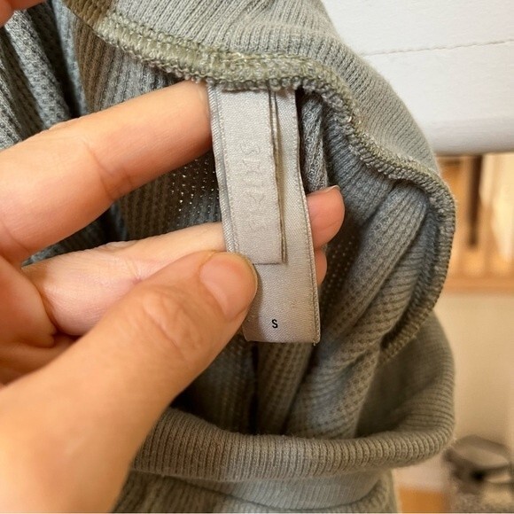 SKIMS Waffle Jogger in Mineral S - Picture 11 of 13